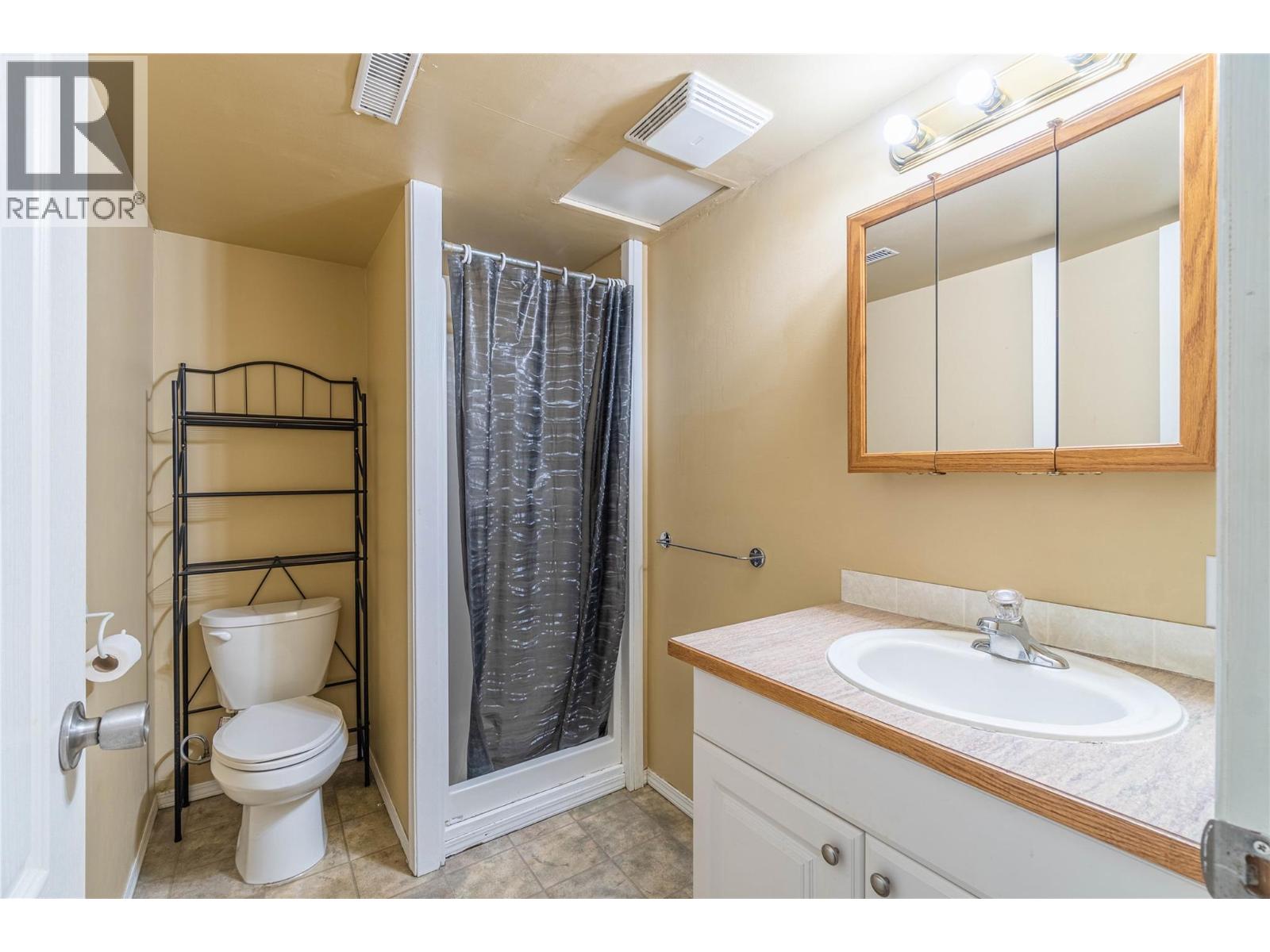 209 Bestwick E Court, Kamloops, British Columbia  V2C 1R9 - Photo 22 - 10373249