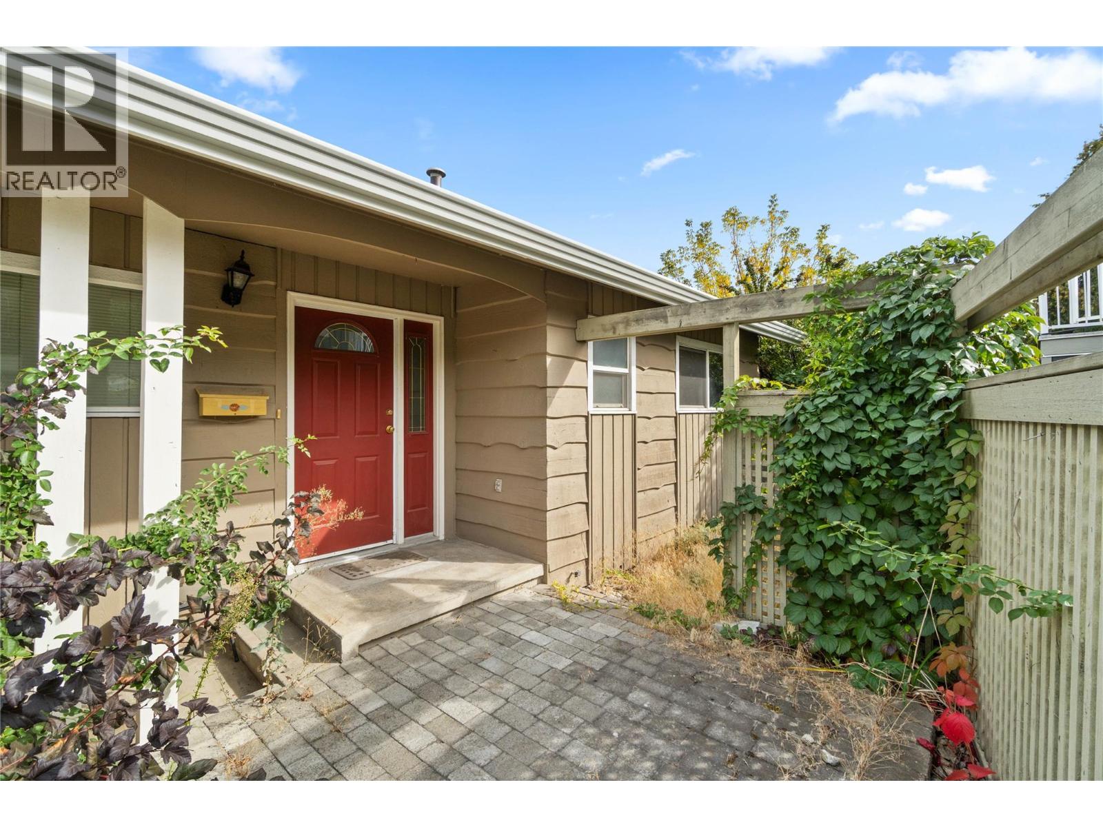 209 Bestwick E Court, Kamloops, British Columbia  V2C 1R9 - Photo 6 - 10373249