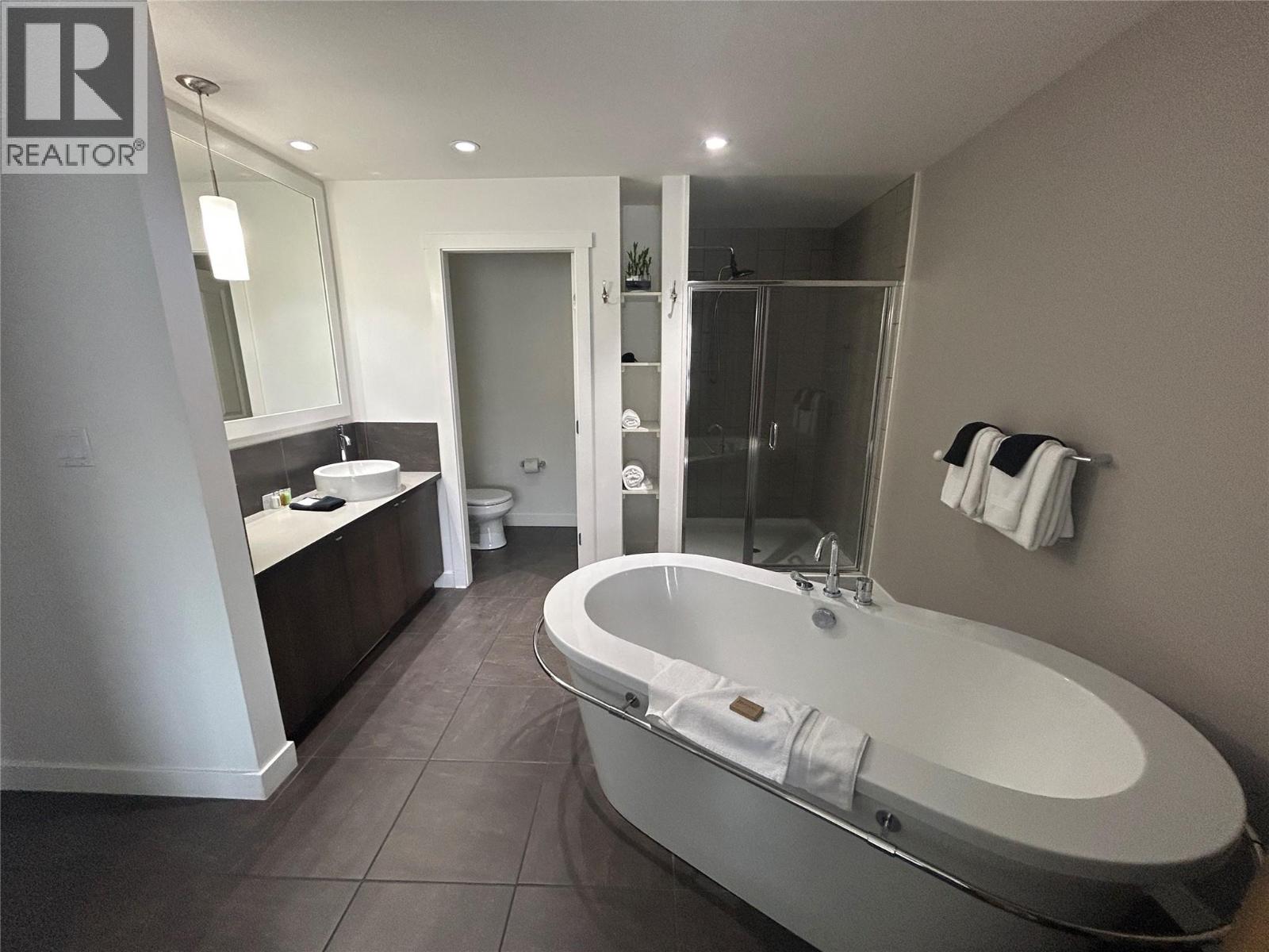 400 Stemwinder Drive Unit# 413, Kimberley, British Columbia  V1A 3E9 - Photo 18 - 10373337
