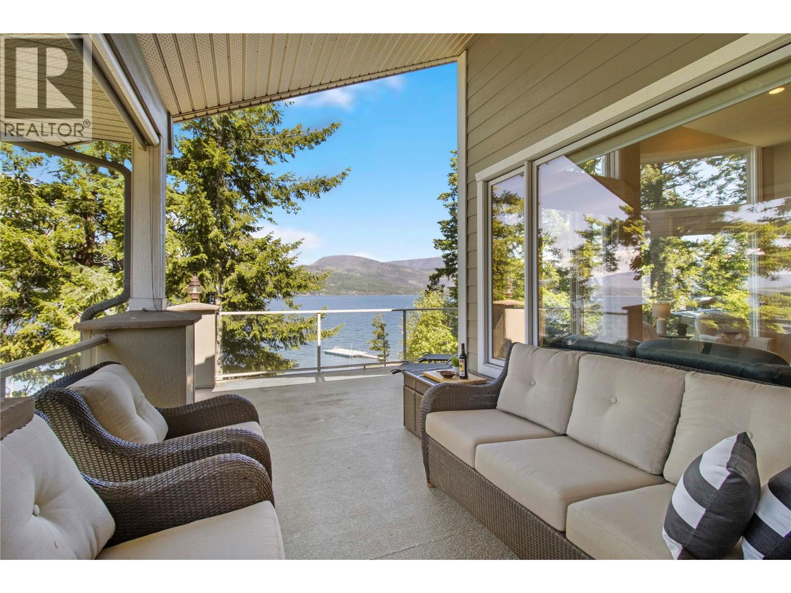 3011 Durham Road, Sorrento, British Columbia  V0E 2W2 - Photo 32 - 10373264