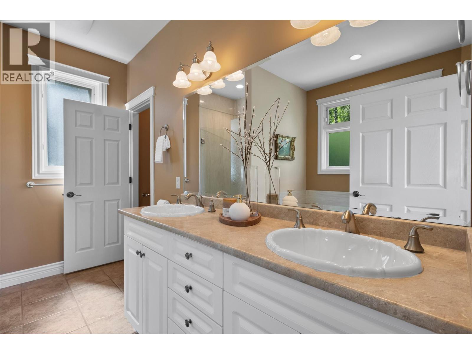 3011 Durham Road, Sorrento, British Columbia  V0E 2W2 - Photo 39 - 10373264