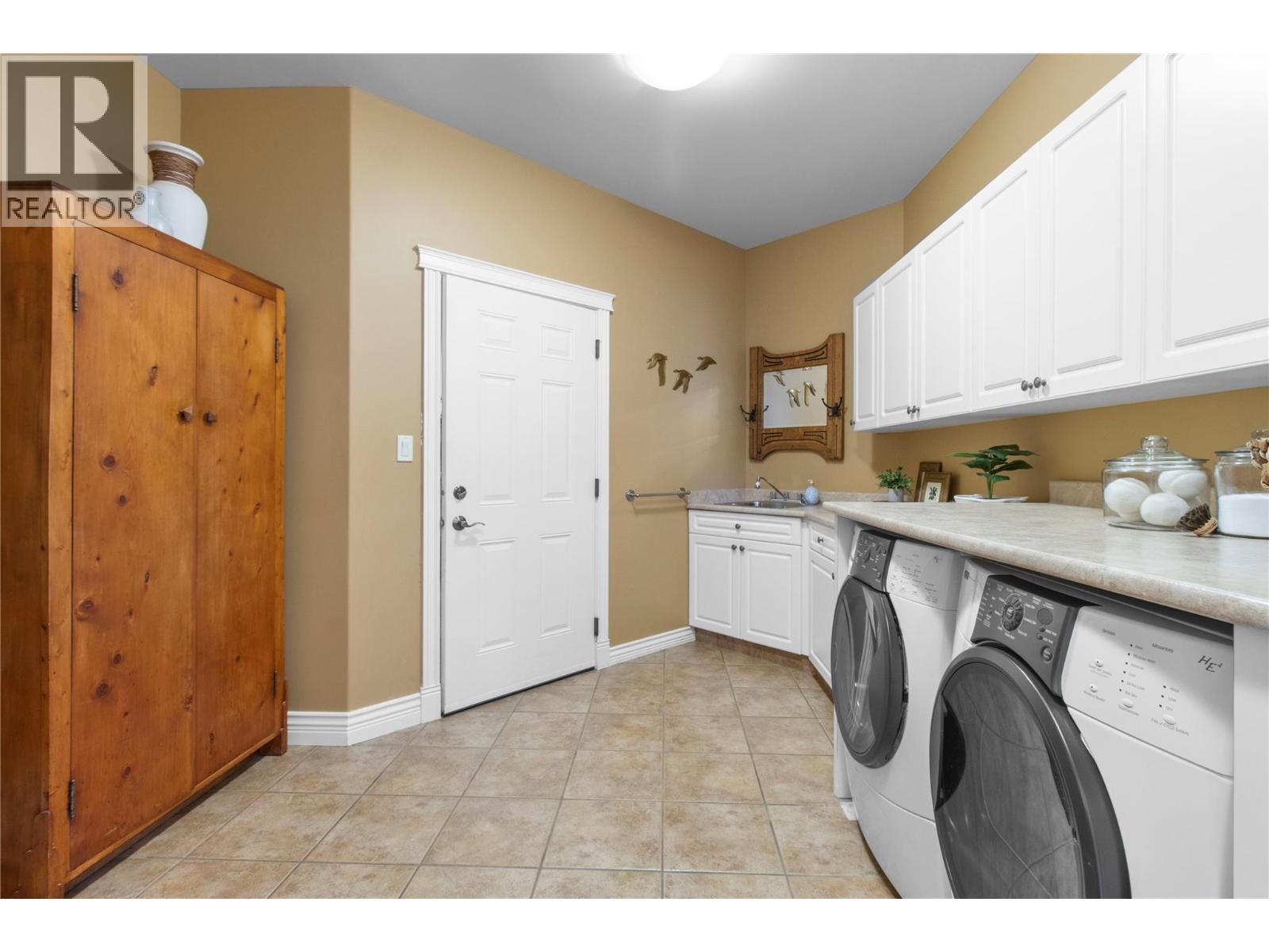 3011 Durham Road, Sorrento, British Columbia  V0E 2W2 - Photo 45 - 10373264