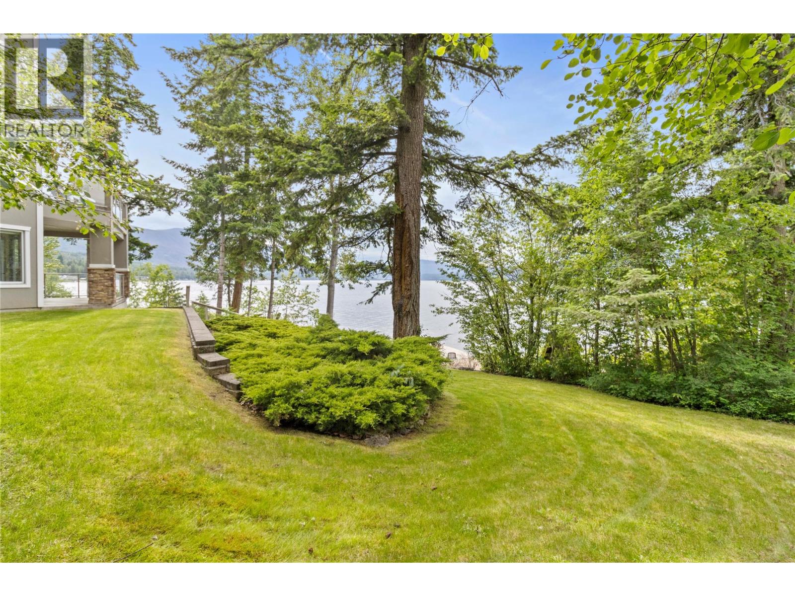 3011 Durham Road, Sorrento, British Columbia  V0E 2W2 - Photo 66 - 10373264
