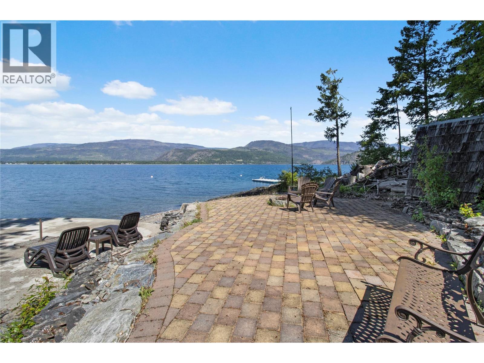 3011 Durham Road, Sorrento, British Columbia  V0E 2W2 - Photo 68 - 10373264