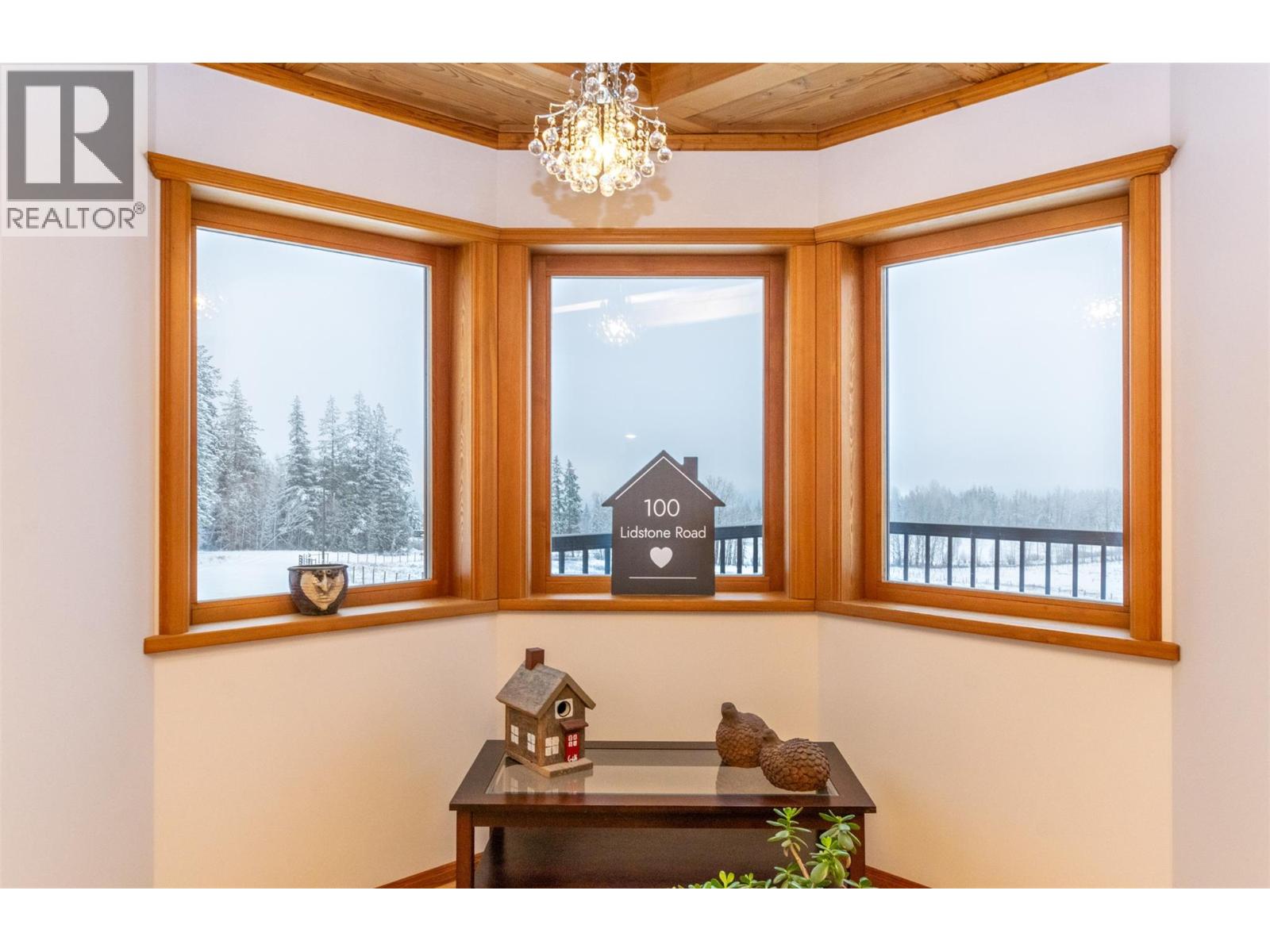 100 Lidstone Road, Salmon Arm, British Columbia  V1E 2Y1 - Photo 11 - 10373217