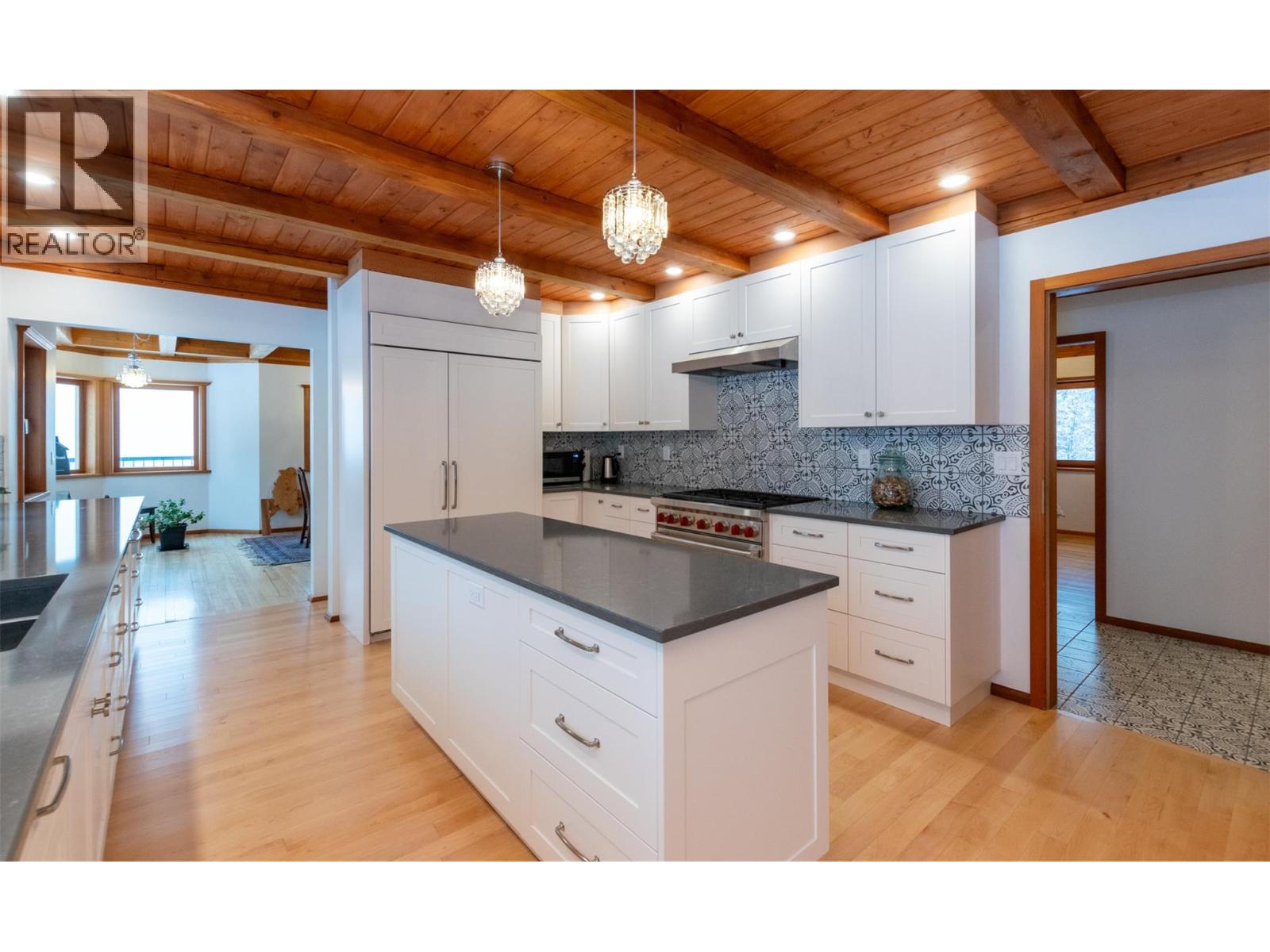 100 Lidstone Road, Salmon Arm, British Columbia  V1E 2Y1 - Photo 13 - 10373217