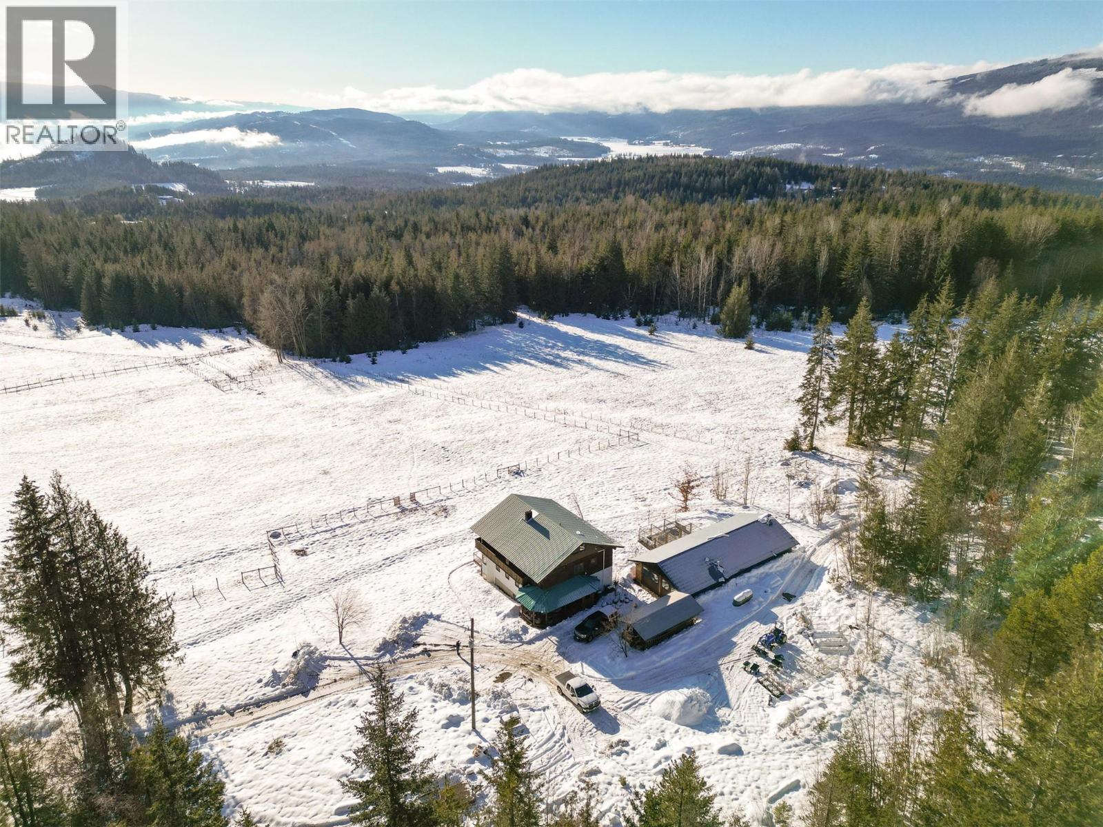 100 Lidstone Road, Salmon Arm, British Columbia  V1E 2Y1 - Photo 49 - 10373217
