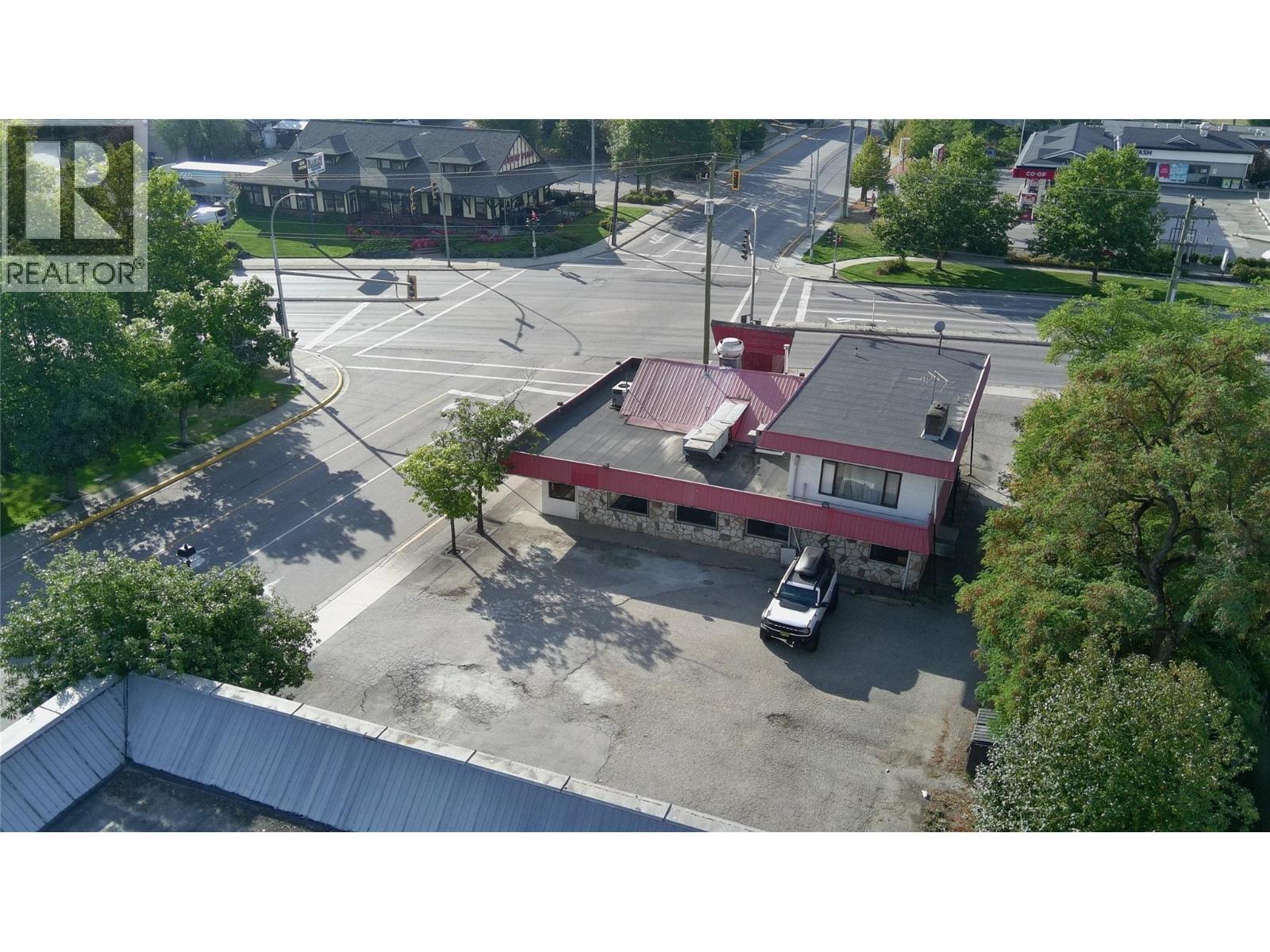 21 & 61 Shuswap Street Nw, Salmon Arm, British Columbia  V1E 4N7 - Photo 14 - 10373348
