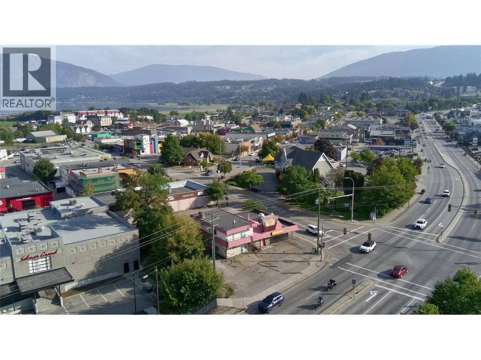 21 & 61 Shuswap Street Nw, Salmon Arm, British Columbia  V1E 4N7 - Photo 20 - 10373348