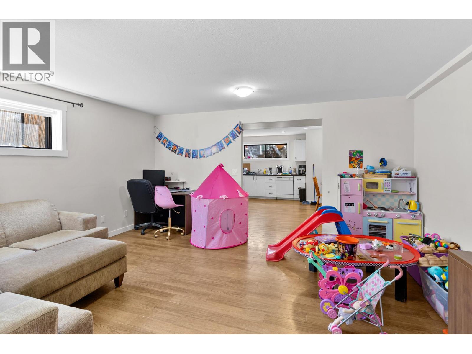 2024 Wilkinson Street, Kelowna, British Columbia  V1Y 3Z8 - Photo 47 - 10373329