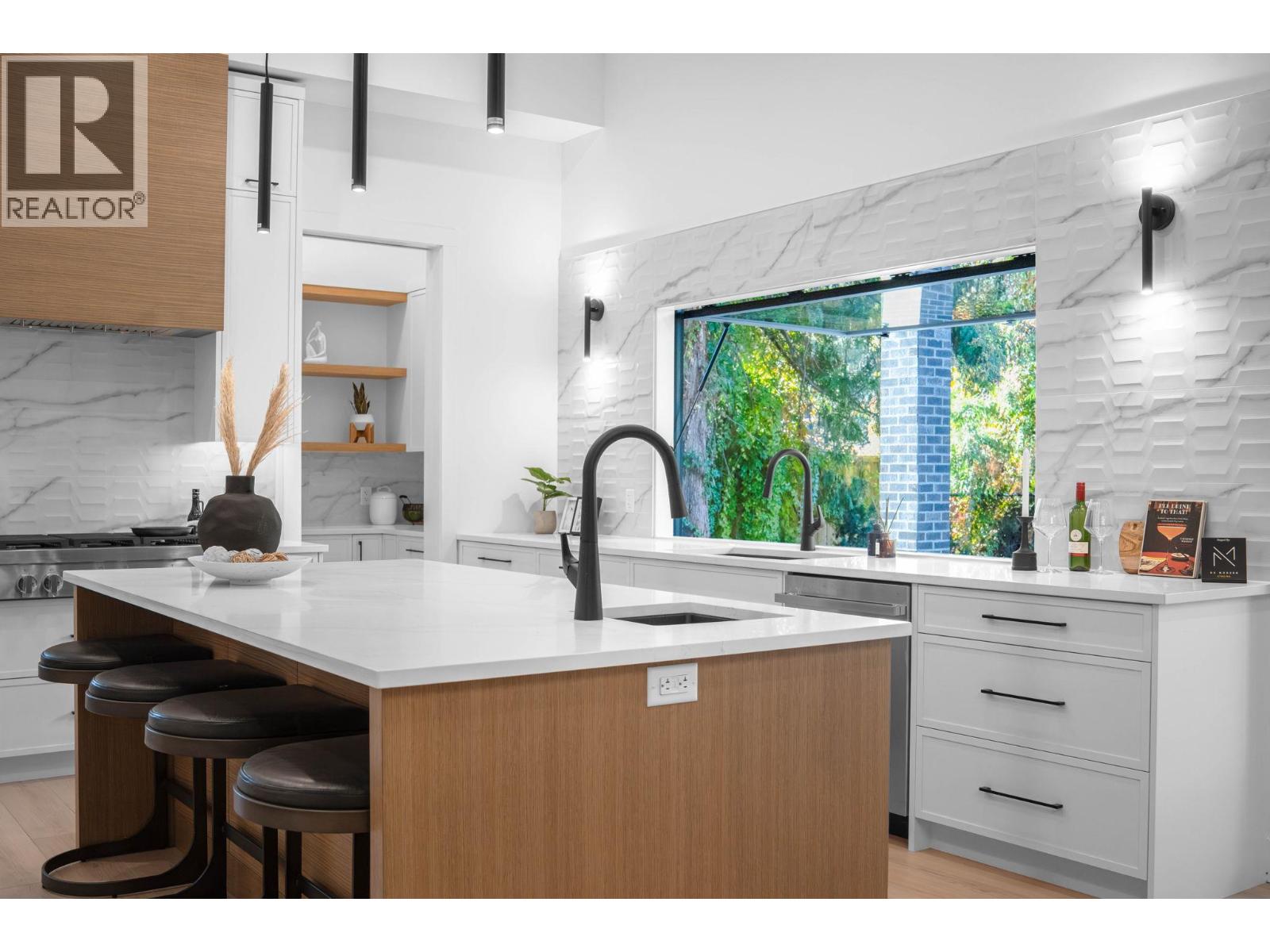 4630 Mcclure Road, Kelowna, British Columbia  V1W 1L6 - Photo 10 - 10373247