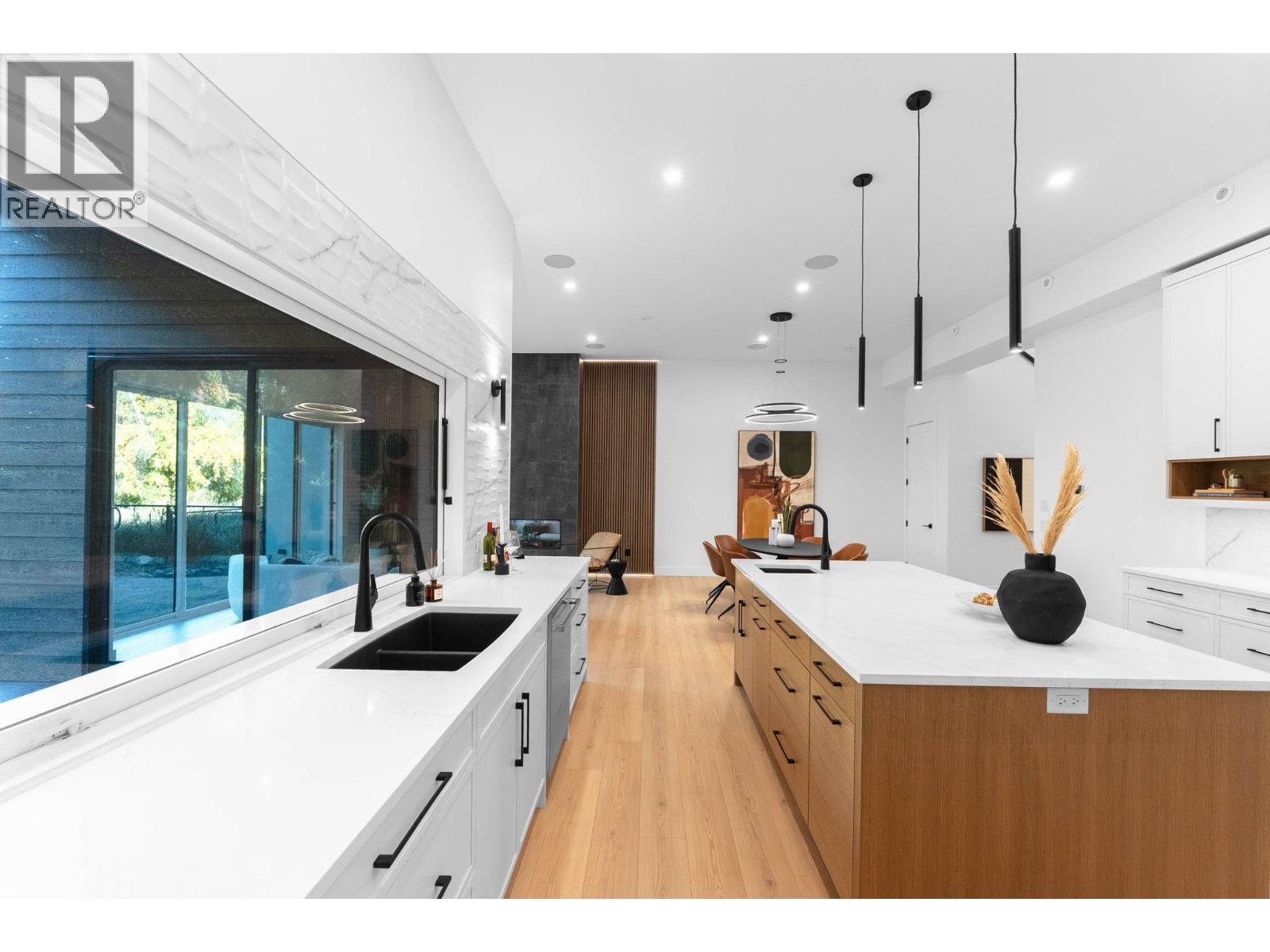 4630 Mcclure Road, Kelowna, British Columbia  V1W 1L6 - Photo 14 - 10373247