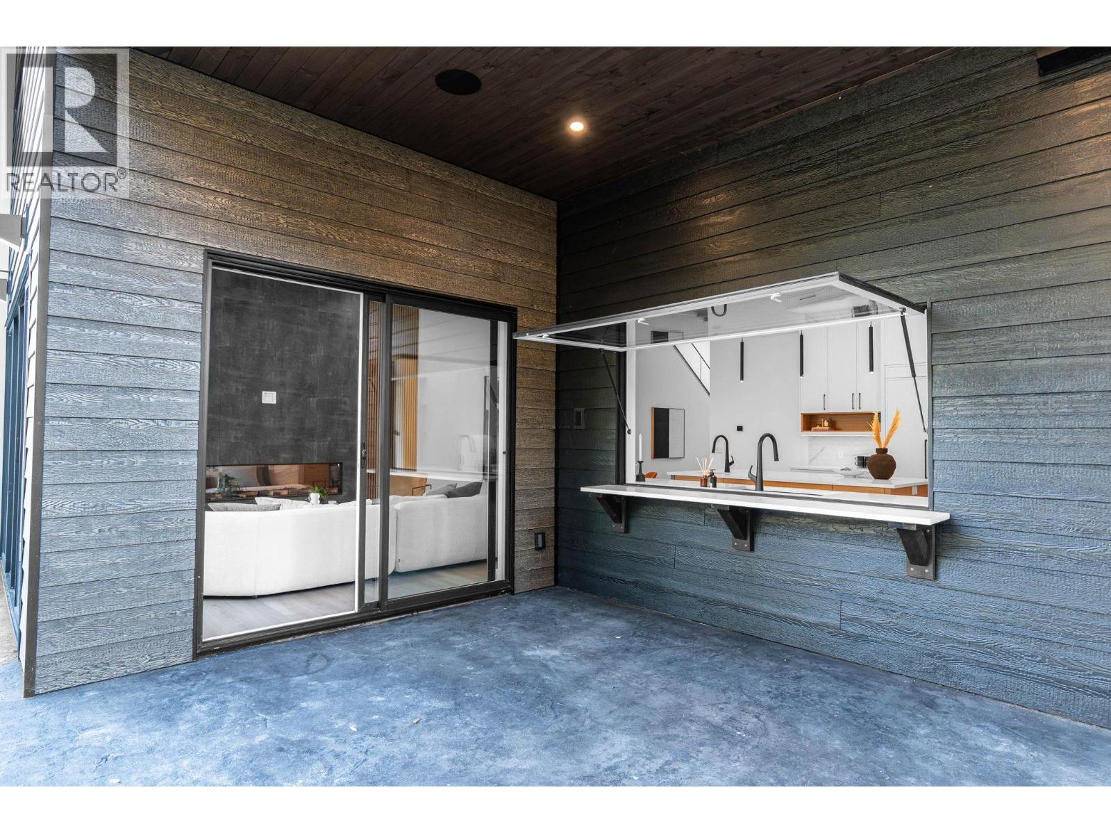 4630 Mcclure Road, Kelowna, British Columbia  V1W 1L6 - Photo 17 - 10373247