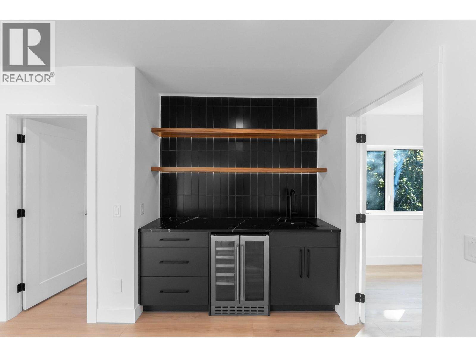 4630 Mcclure Road, Kelowna, British Columbia  V1W 1L6 - Photo 42 - 10373247