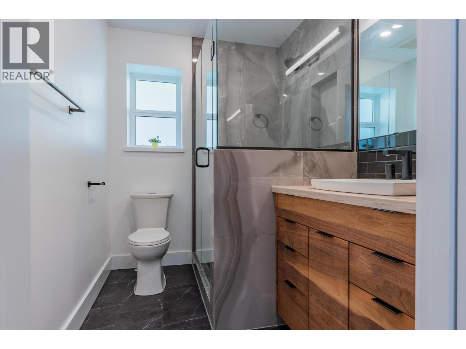 934 Redstone Drive, Rossland, British Columbia  V0G 1Y0 - Photo 35 - 10373382