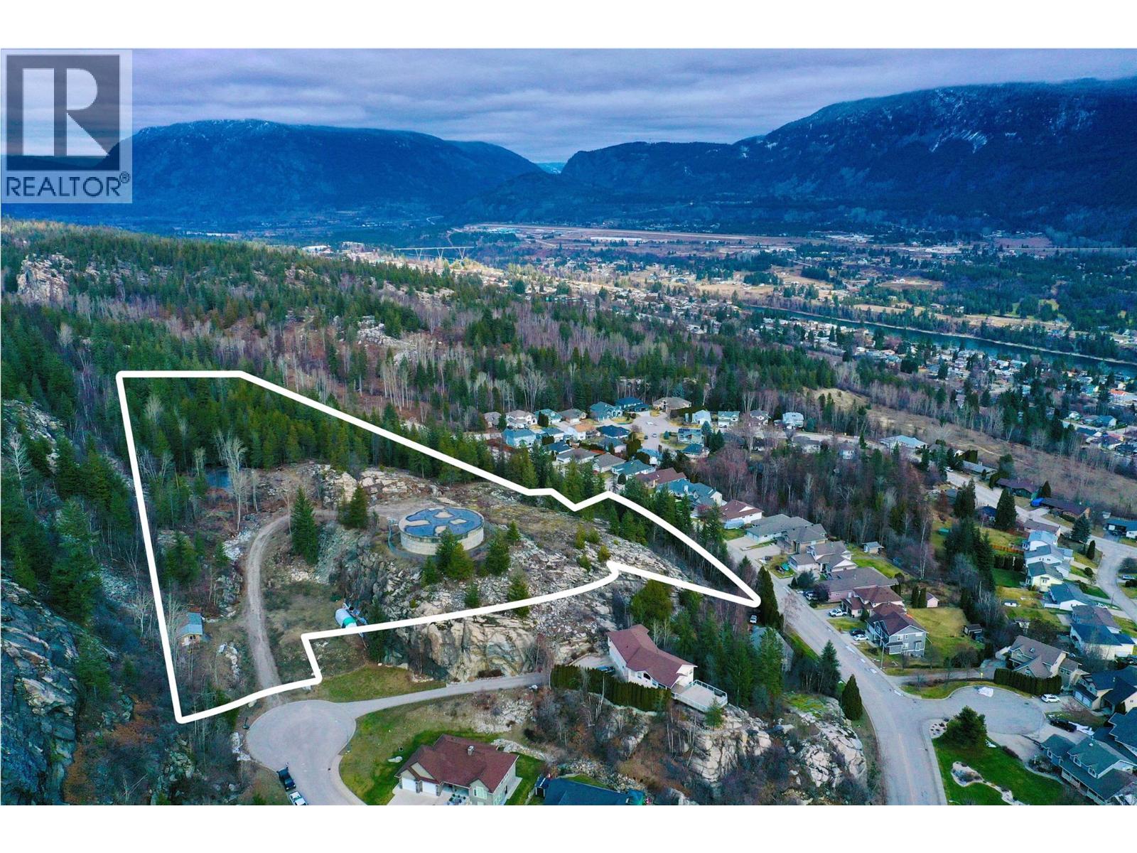 3500 14th Avenue, castlegar, British Columbia