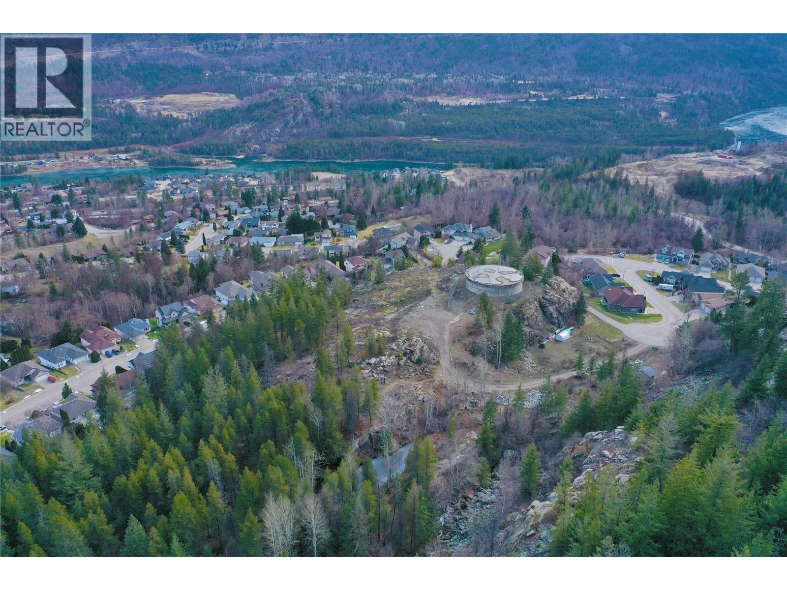 3500 14th Avenue, Castlegar, British Columbia  V1N 3X7 - Photo 11 - 10373331