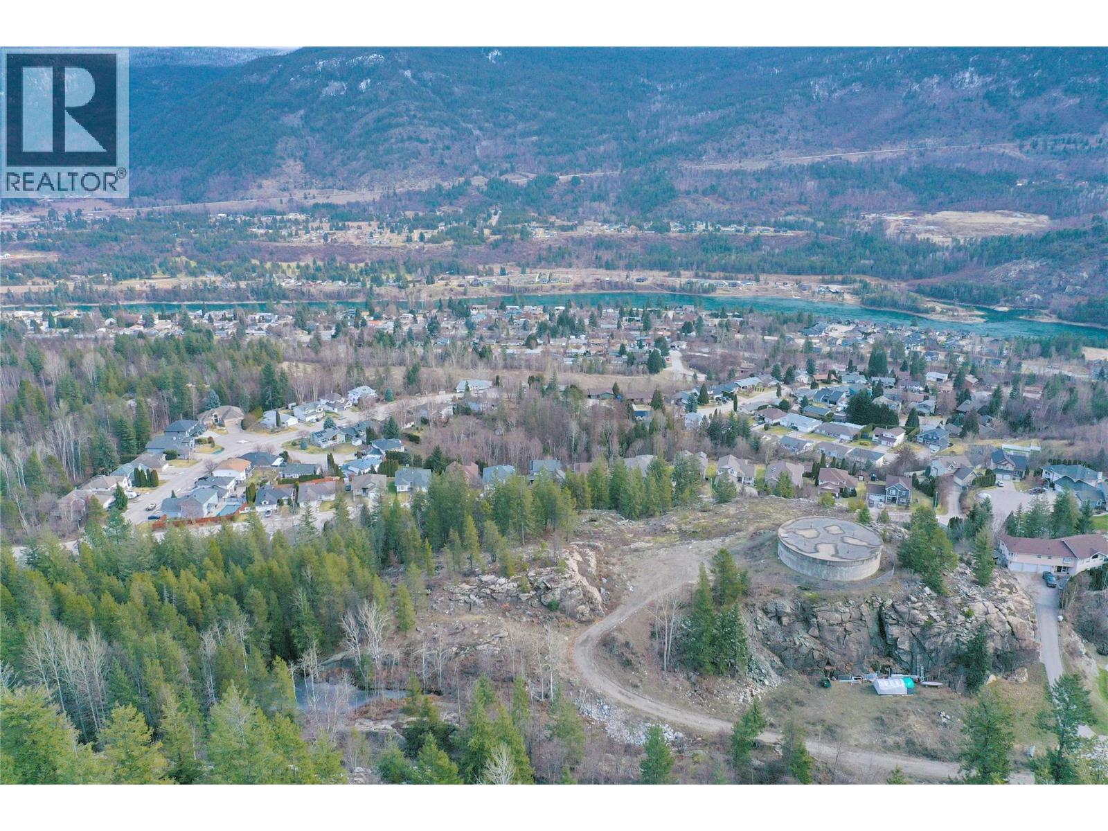 3500 14th Avenue, Castlegar, British Columbia  V1N 3X7 - Photo 13 - 10373331