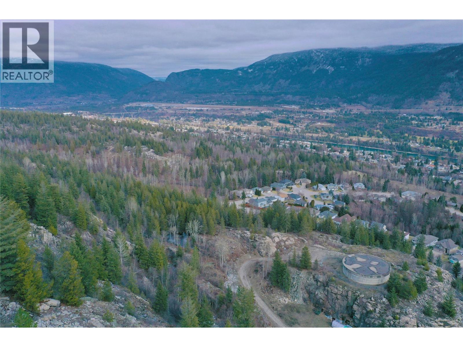 3500 14th Avenue, Castlegar, British Columbia  V1N 3X7 - Photo 14 - 10373331