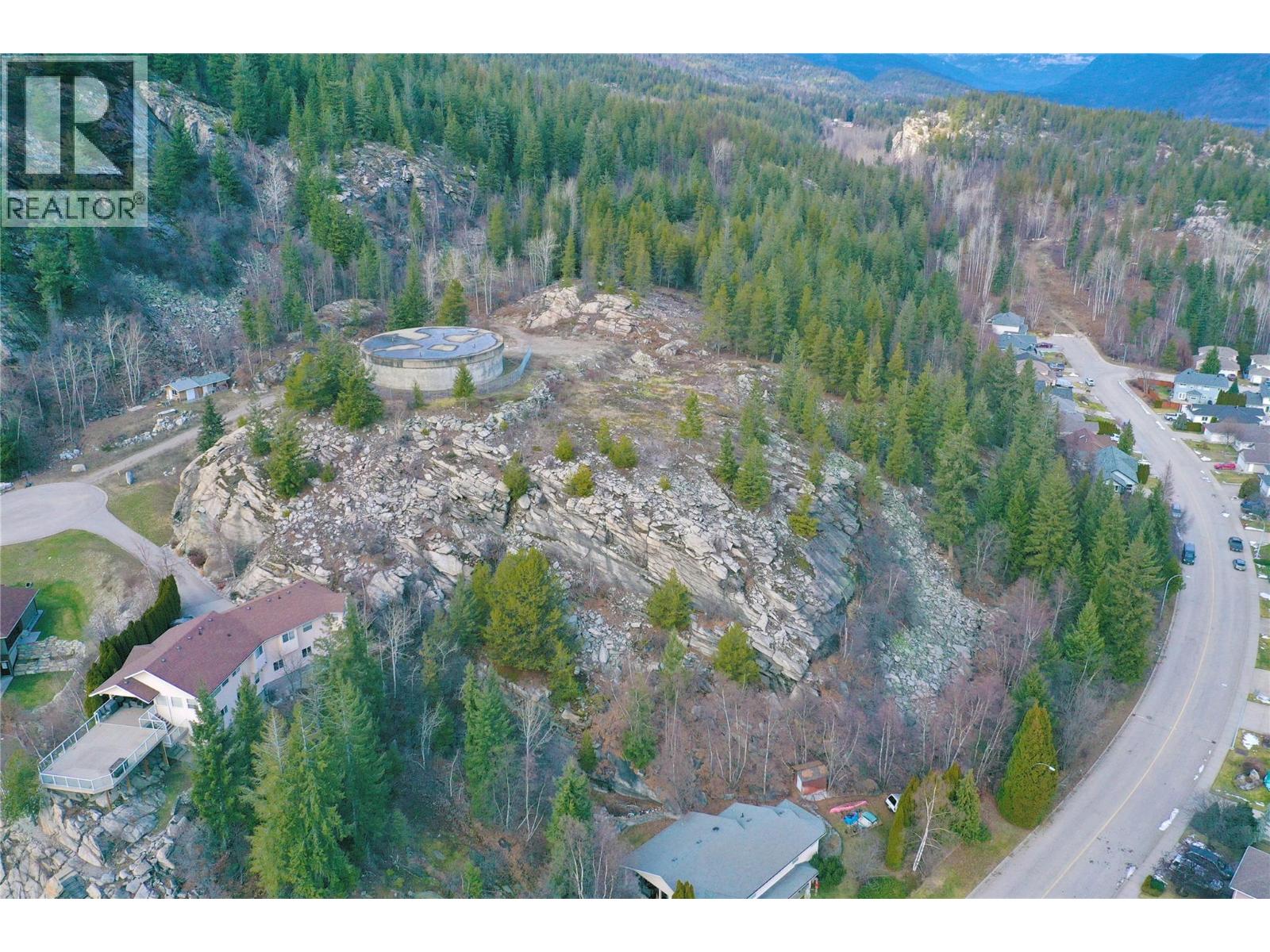 3500 14th Avenue, Castlegar, British Columbia  V1N 3X7 - Photo 17 - 10373331