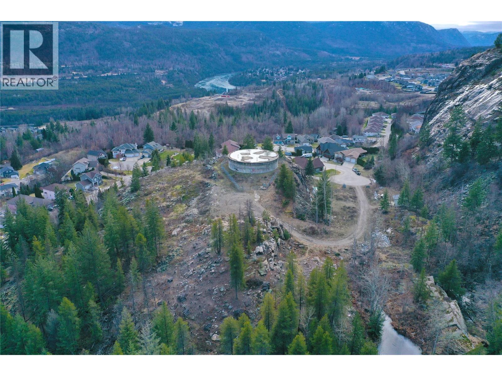 3500 14th Avenue, Castlegar, British Columbia  V1N 3X7 - Photo 22 - 10373331