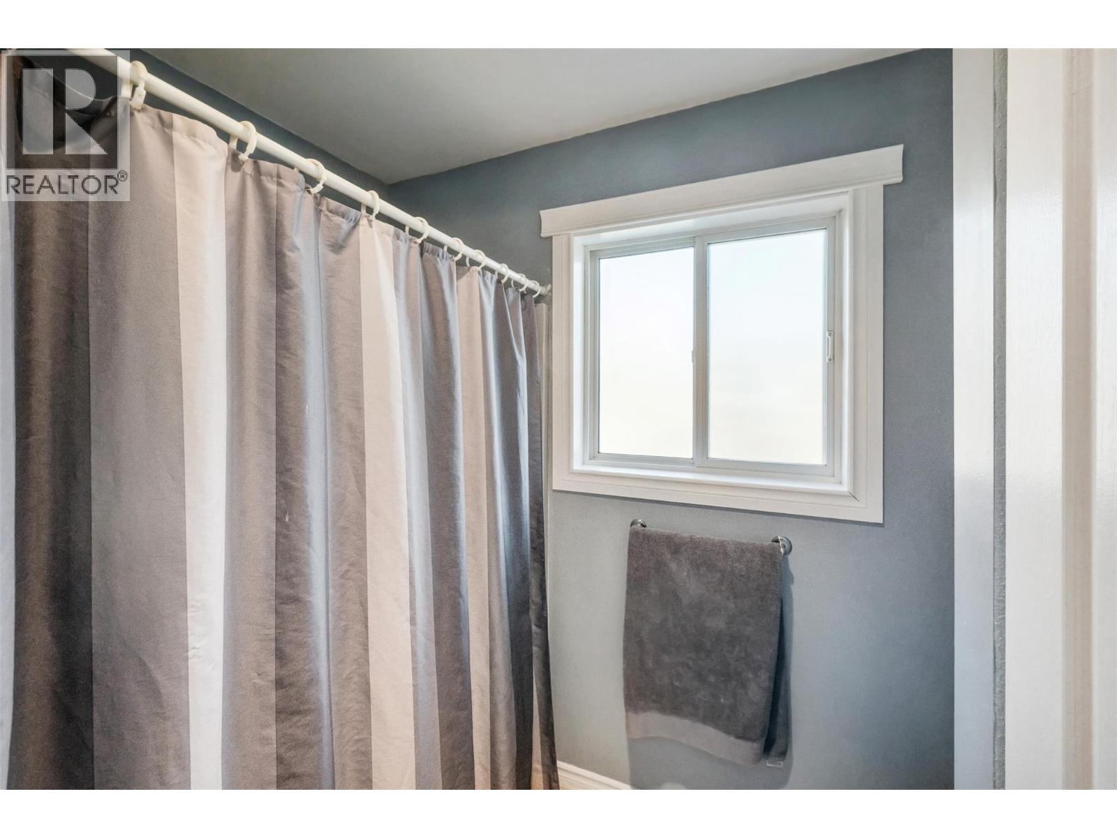 1721 Wallis Road, Okanagan Falls, British Columbia  V0H 1R2 - Photo 22 - 10373227