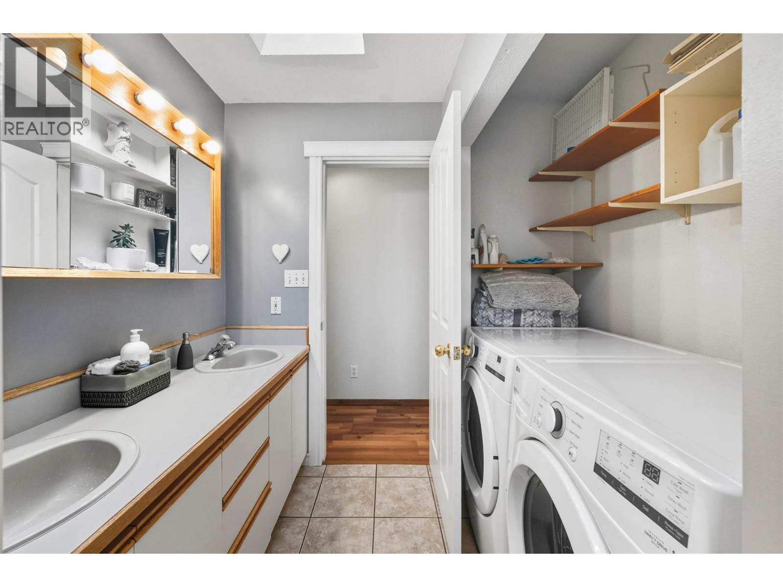 1721 Wallis Road, Okanagan Falls, British Columbia  V0H 1R2 - Photo 23 - 10373227