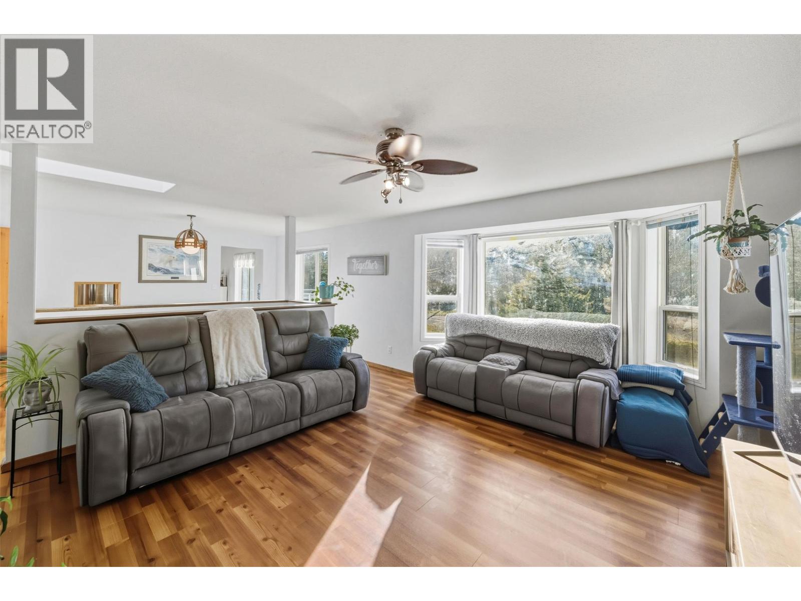 1721 Wallis Road, Okanagan Falls, British Columbia  V0H 1R2 - Photo 7 - 10373227