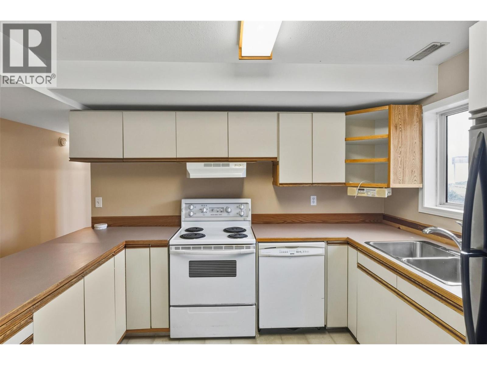 1721 Wallis Road, Okanagan Falls, British Columbia  V0H 1R2 - Photo 70 - 10373227