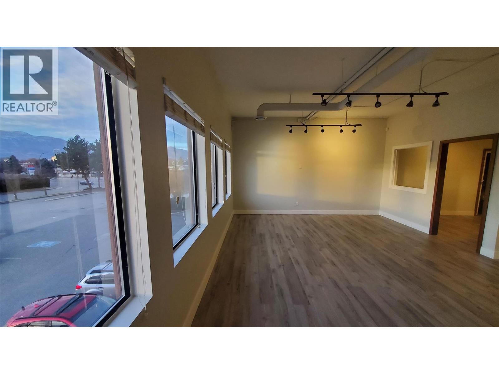 1740 Gordon Drive Unit# 204, Kelowna, British Columbia  V1Y 3H2 - Photo 6 - 10373411