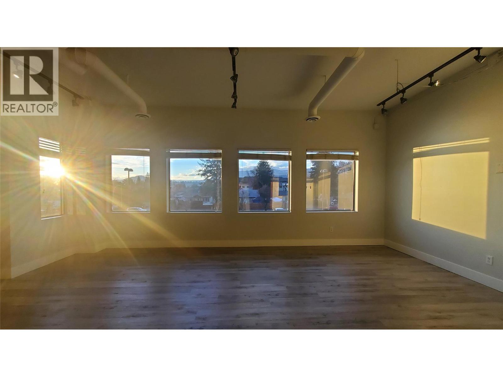 1740 Gordon Drive Unit# 204, Kelowna, British Columbia  V1Y 3H2 - Photo 7 - 10373411