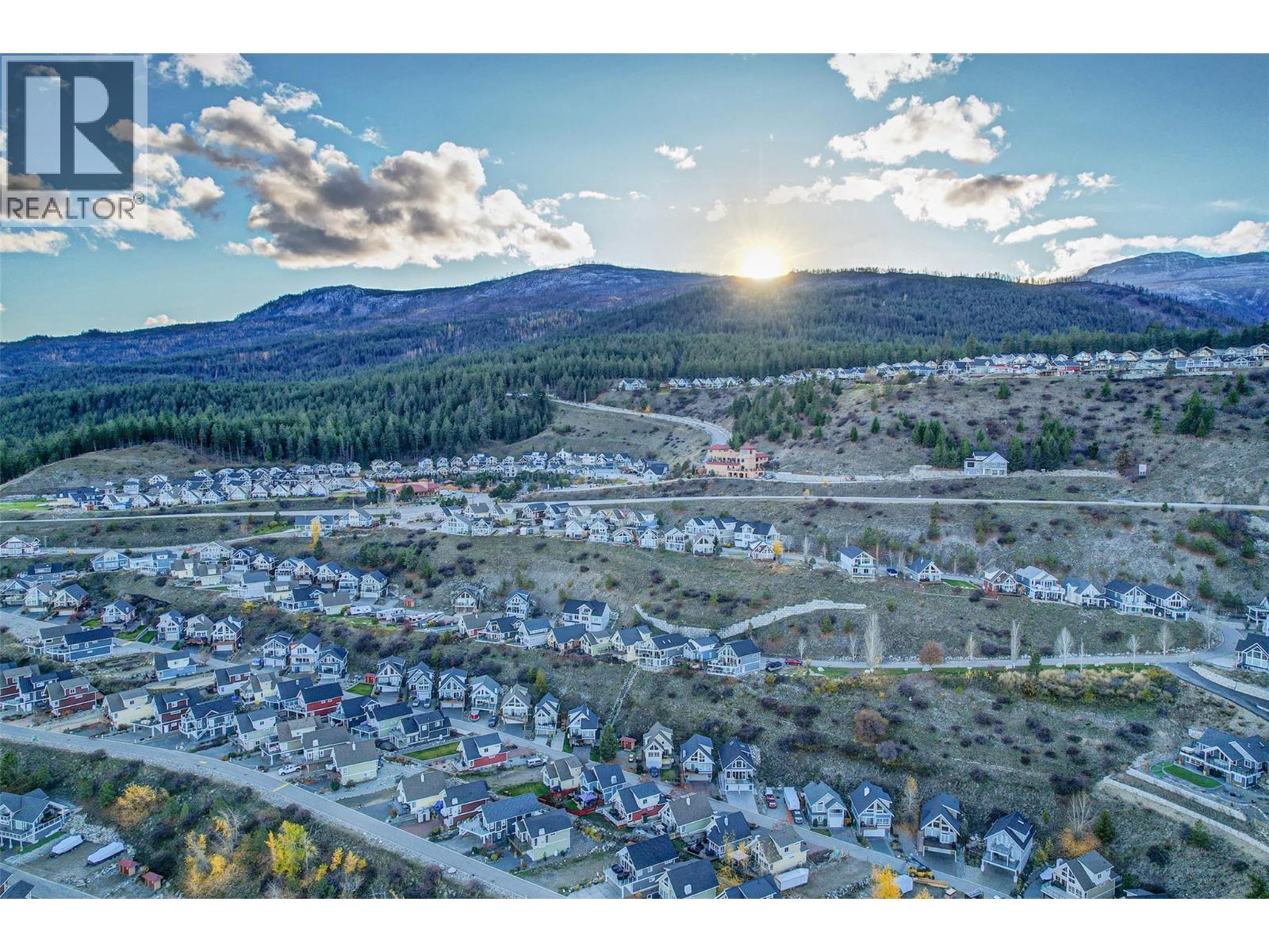 6840 Santiago Loop, Kelowna, British Columbia  V1Z 3R8 - Photo 14 - 10360335