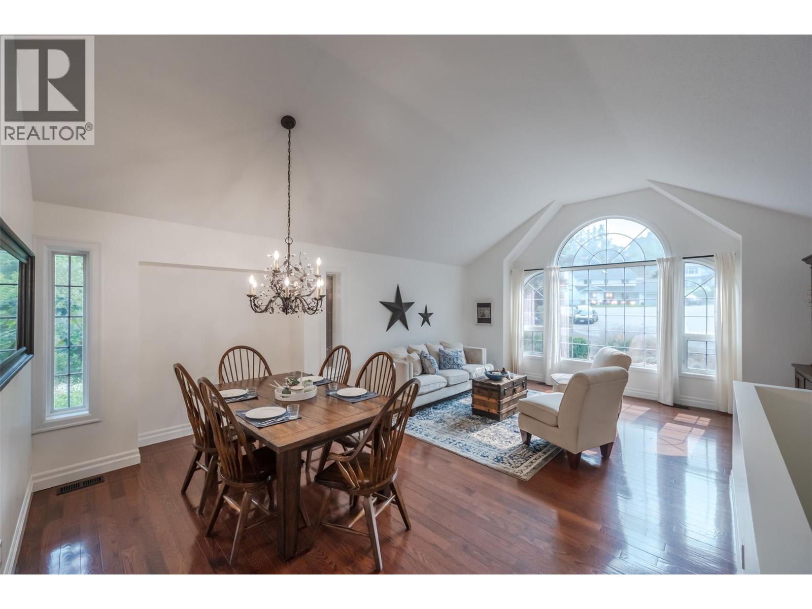 6107 Tavender Court, Summerland, British Columbia  V0H 1Z7 - Photo 9 - 10373390