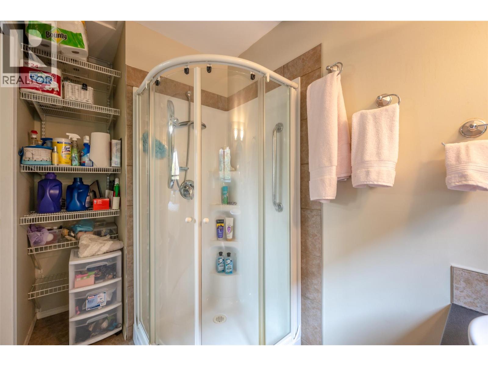 4744 Lakeside Road, Penticton, British Columbia  V2A 8W6 - Photo 42 - 10373263