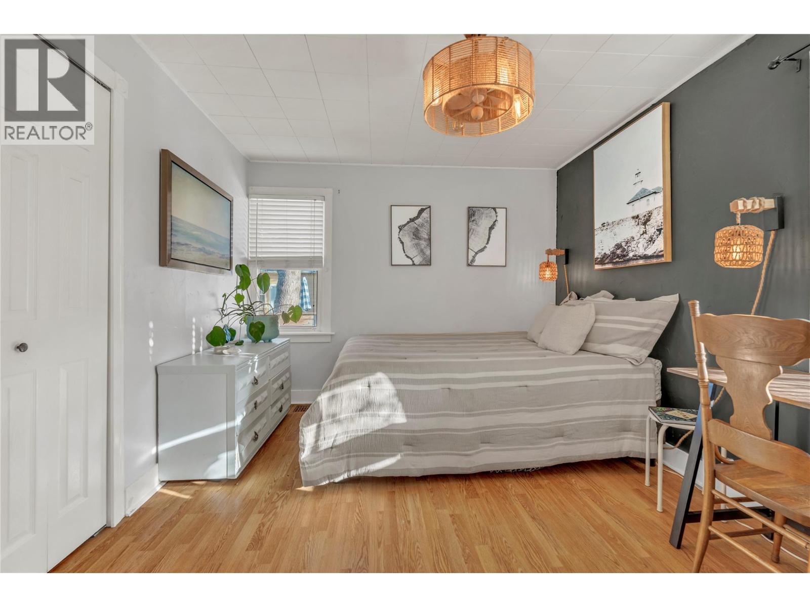 10120 Julia Street, Summerland, British Columbia  V0H 1Z5 - Photo 9 - 10373111