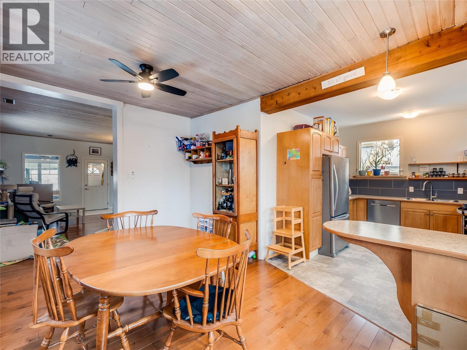 2050 Georgia Street, Rossland, British Columbia  V0G 1Y0 - Photo 11 - 10373283