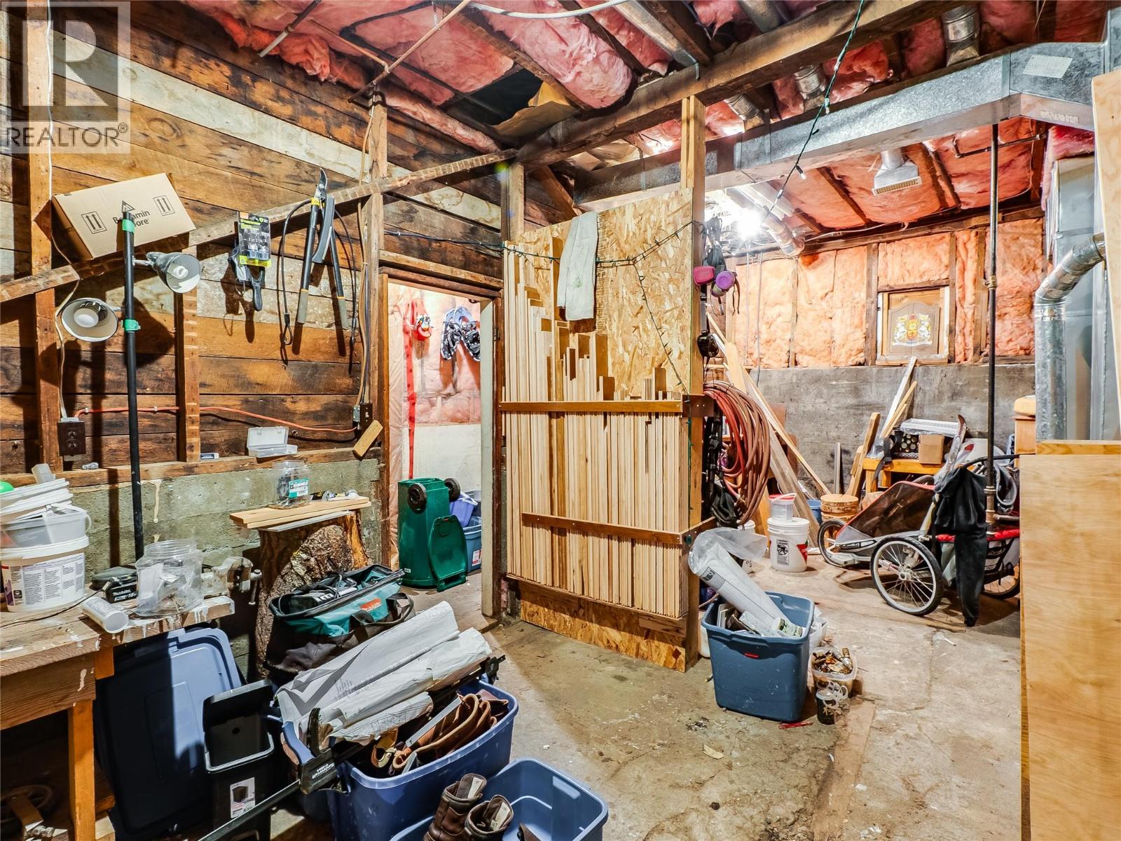 2050 Georgia Street, Rossland, British Columbia  V0G 1Y0 - Photo 33 - 10373283