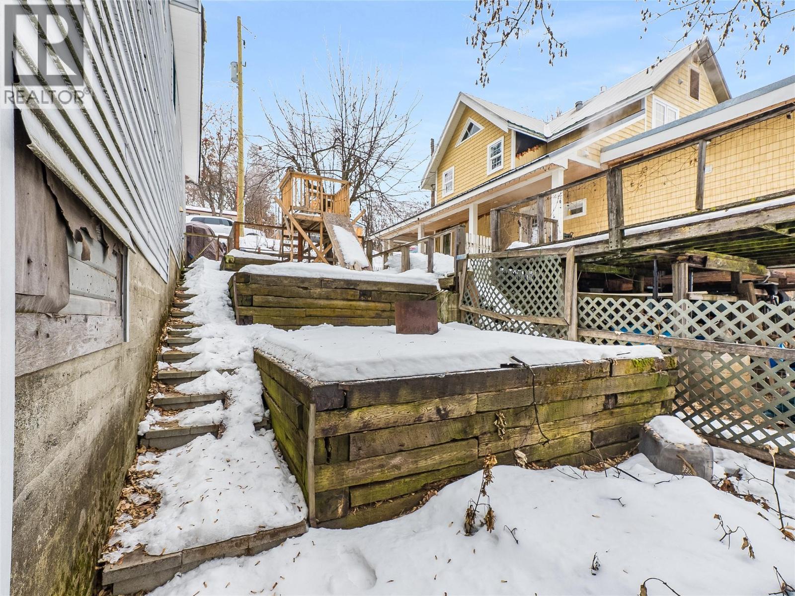 2050 Georgia Street, Rossland, British Columbia  V0G 1Y0 - Photo 41 - 10373283