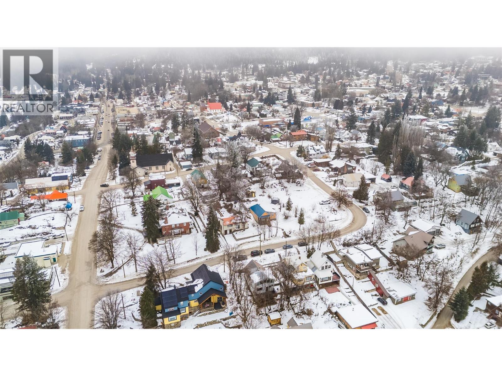 2050 Georgia Street, Rossland, British Columbia  V0G 1Y0 - Photo 47 - 10373283