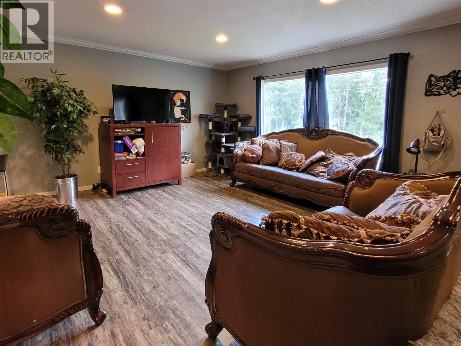 15 Lodge Drive, Clearwater, British Columbia  V0E 1N2 - Photo 6 - 10373479
