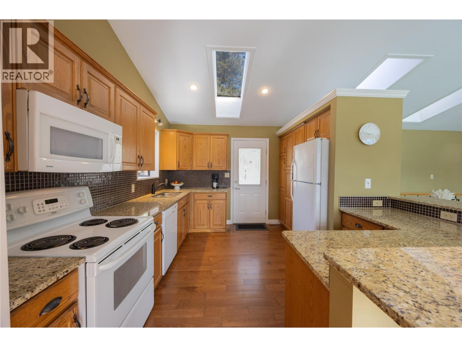 133 Eagle Ridge Road, Okanagan Falls, British Columbia  V0H 1R3 - Photo 9 - 10373168