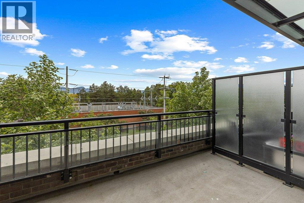 1770 Richter Street Unit# 302, Kelowna, British Columbia  V1Y 0E6 - Photo 11 - 10373466