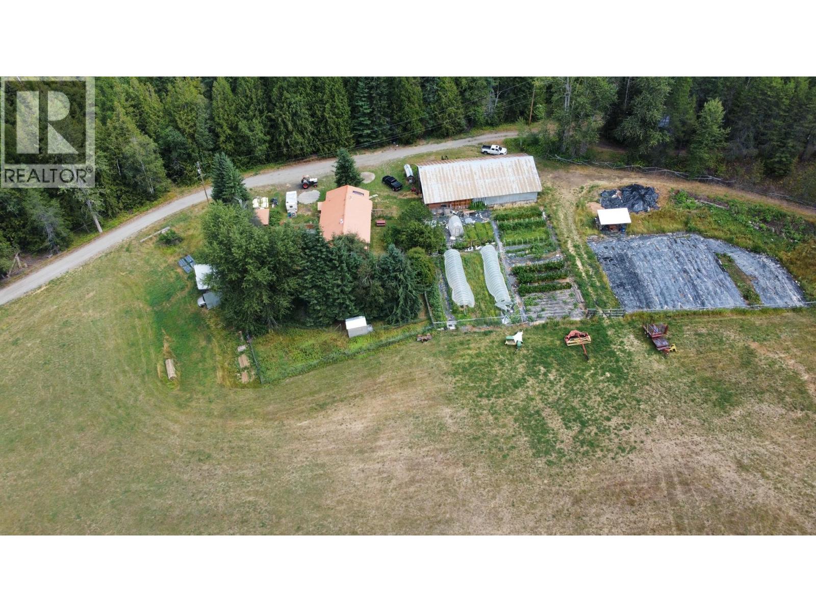 9841 TALBOT Road, nelway, British Columbia