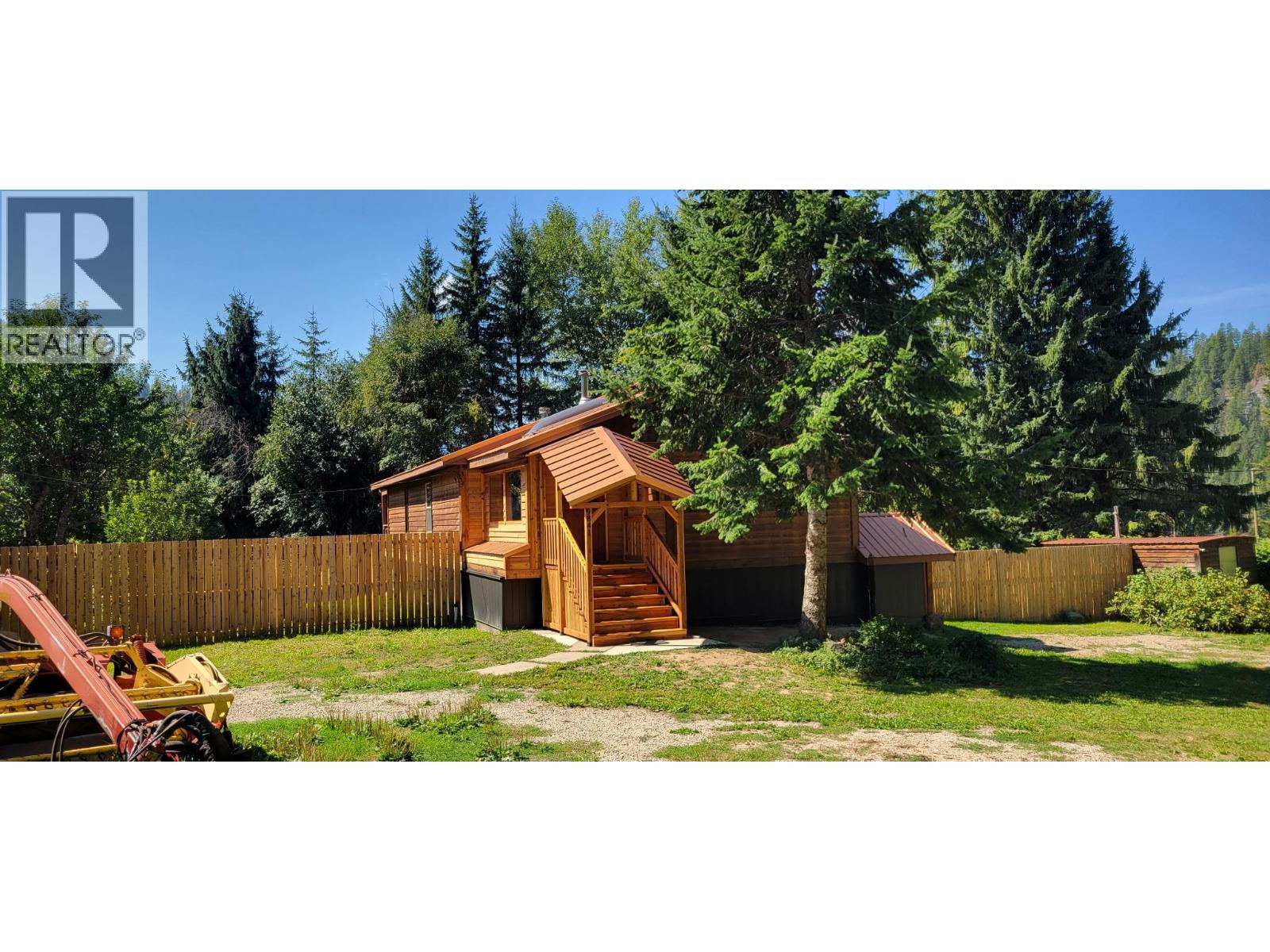 9841 Talbot Road, Nelway, British Columbia  V0G 1Z0 - Photo 56 - 10372904
