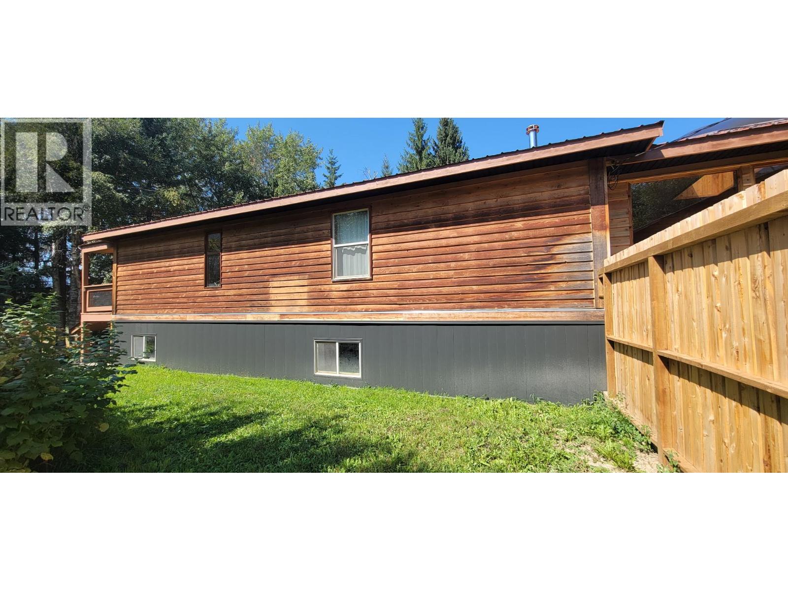 9841 Talbot Road, Nelway, British Columbia  V0G 1Z0 - Photo 88 - 10372904