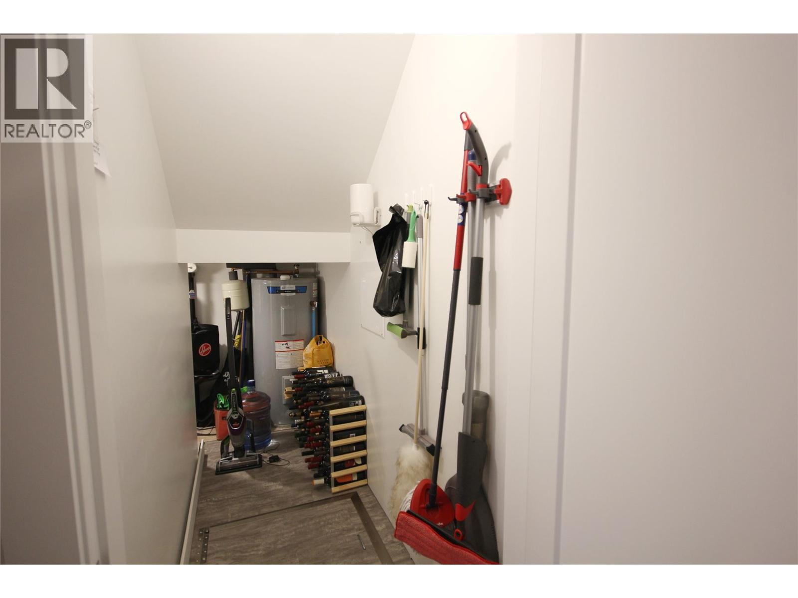 522 Edmonton Avenue Unit# 105, Penticton, British Columbia  V2A 2H2 - Photo 8 - 10373376