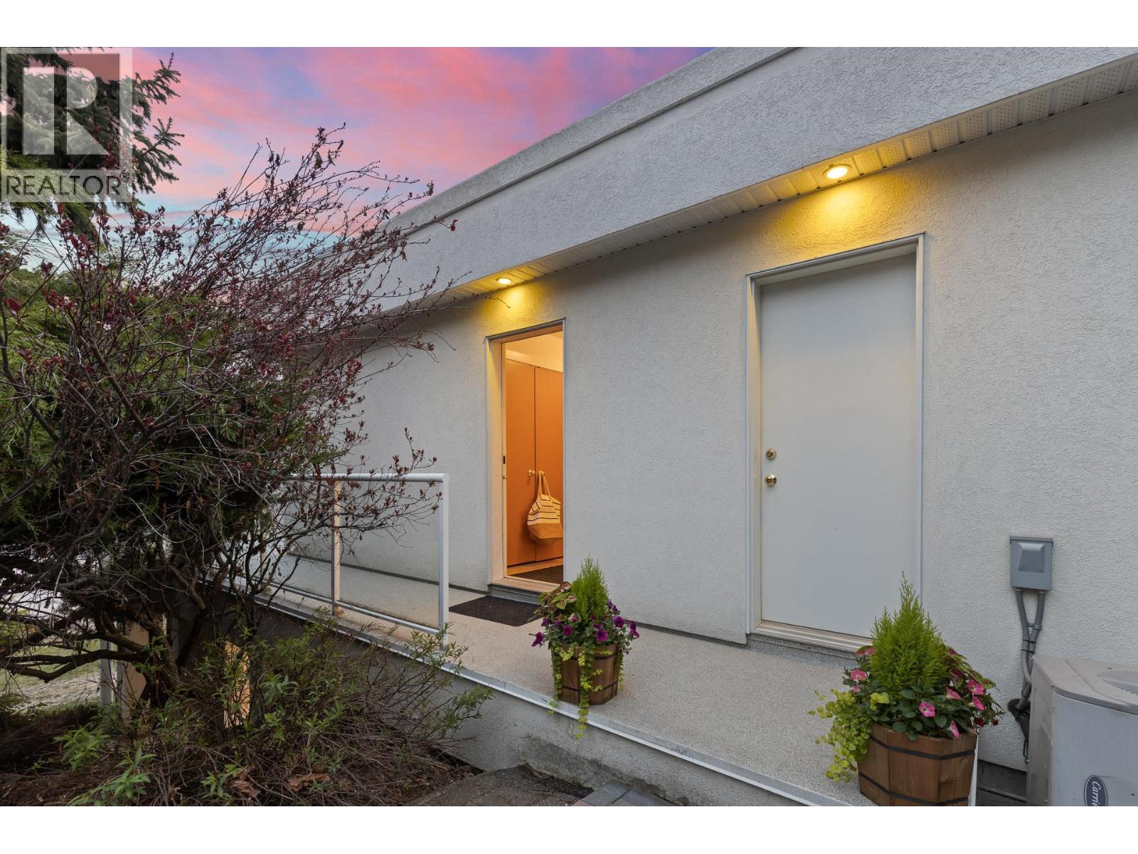 5205 Buchanan Road, Peachland, British Columbia  V0H 1X0 - Photo 42 - 10373154