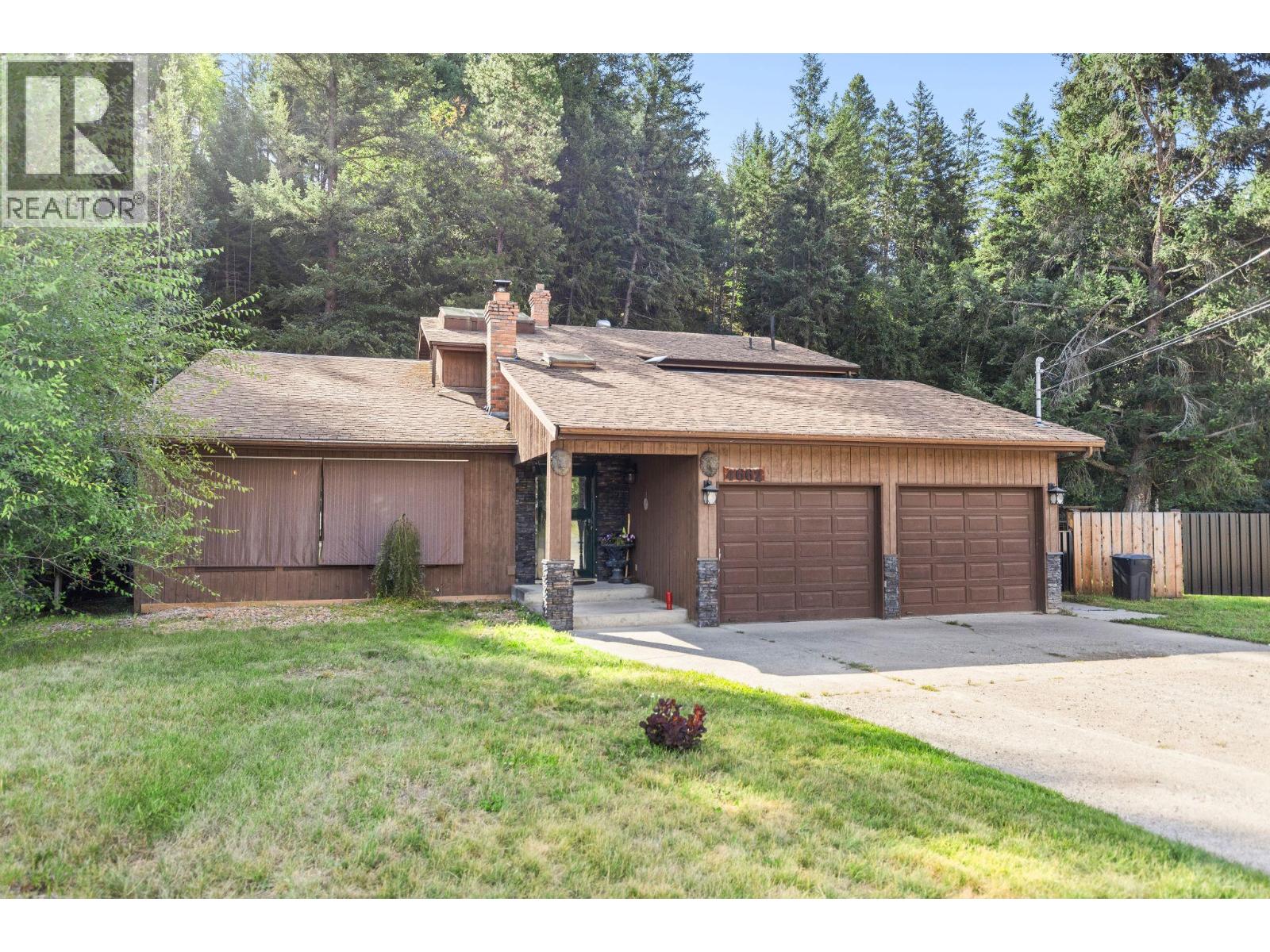 4662&4658 BIRCH Lane, barriere, British Columbia