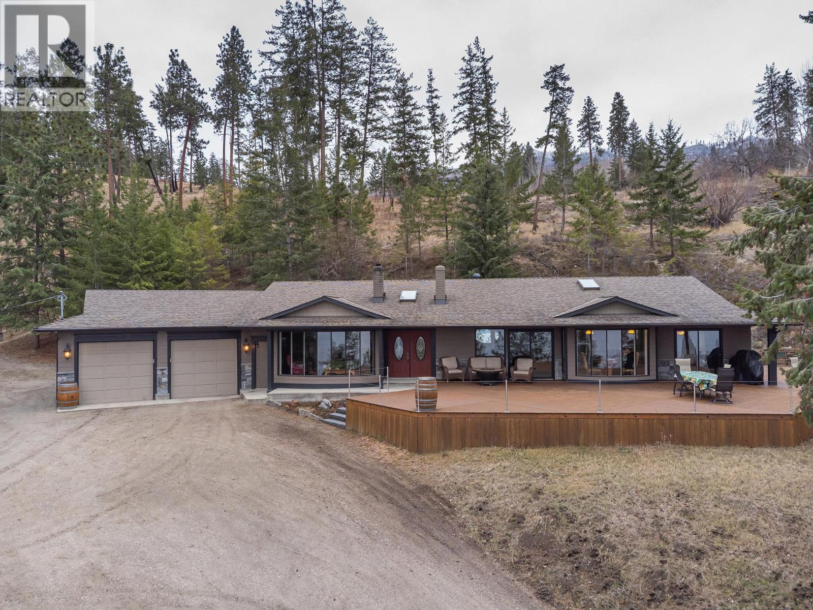 5715 Lakeshore Road, kelowna, British Columbia