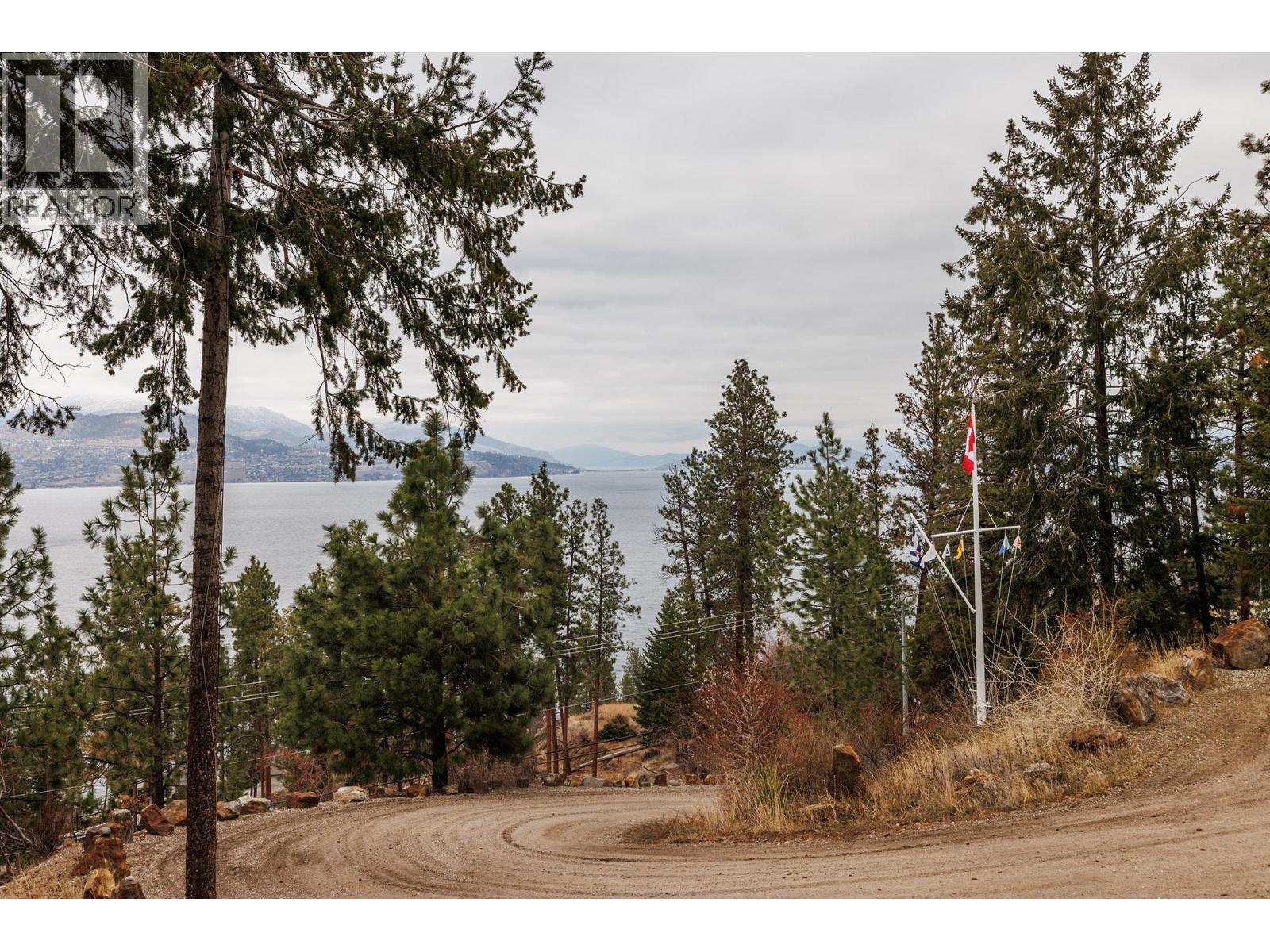 5715 Lakeshore Road, Kelowna, British Columbia  V1W 4J5 - Photo 33 - 10373169